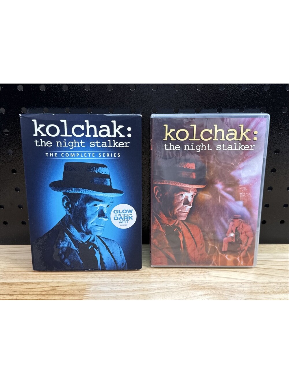 KOLCHAK: THE NIGHT STALKER COMPLETE SERIES 1974-1975 W/Glow in the Dark Slip NEW